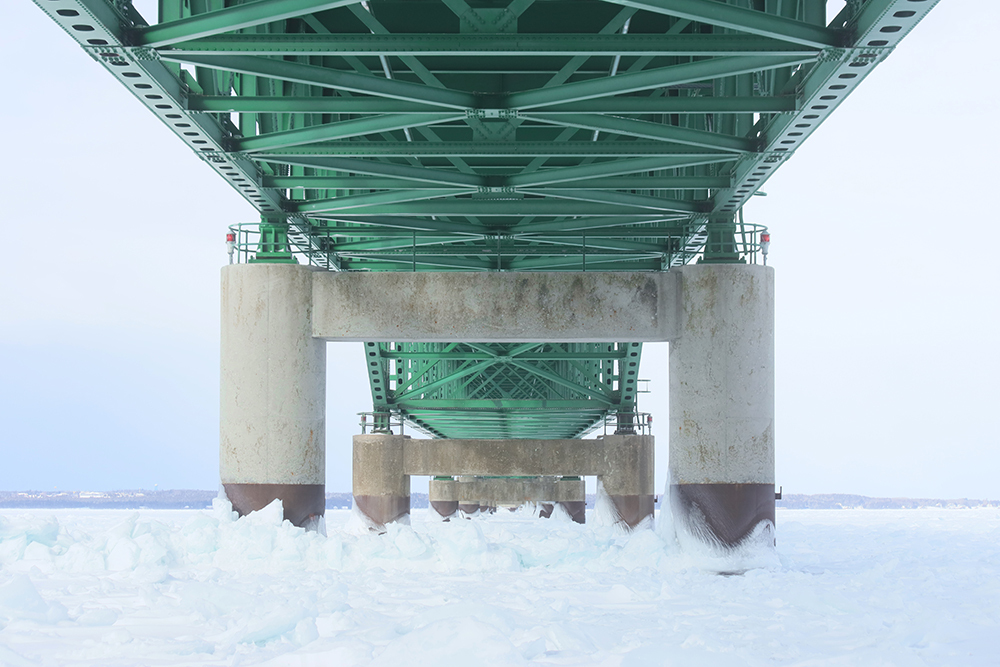 Mackinac Bridge during the blue ice event